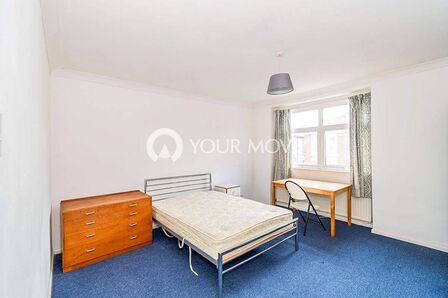 Francis Avenue, 5 bedroom  House to rent, £2,200 pcm