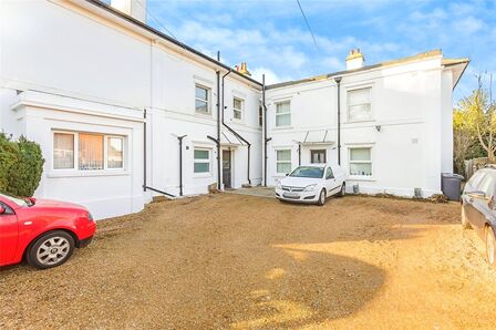 3 bedroom  Flat for sale