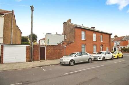 Lawrence Road, 3 bedroom Semi Detached House for sale, £425,000