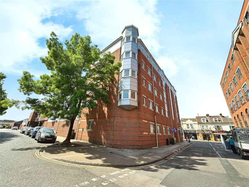 Main image of 2 bedroom Flat to rent, Nancy Road, Portsmouth, Hampshire, PO1