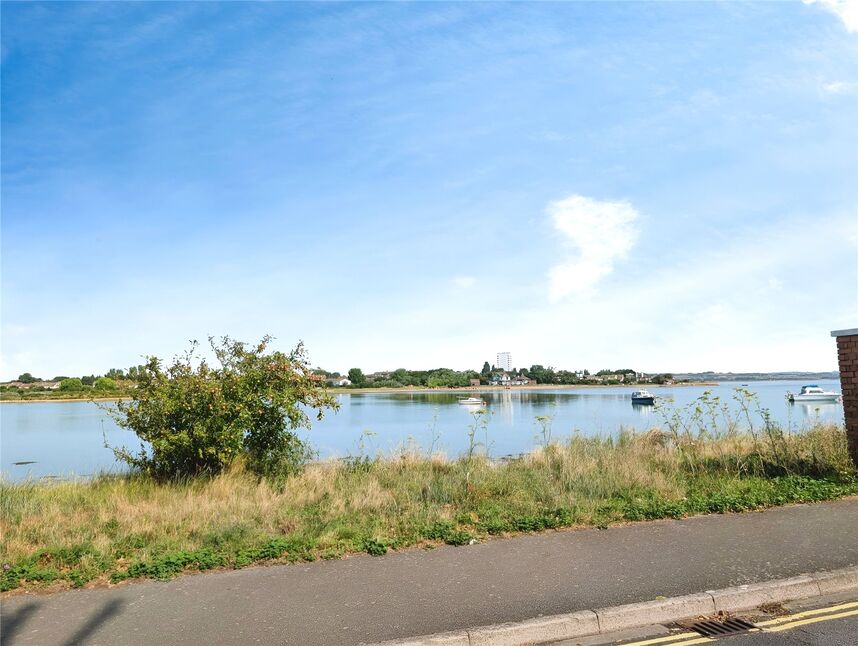 Main image of 4 bedroom  Property to rent, Ferry Road, Southsea, Hampshire, PO4
