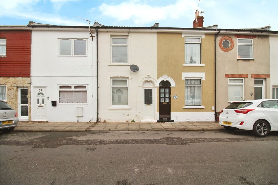 Main image of 2 bedroom Mid Terrace House for sale, Cyprus Road, Portsmouth, Hampshire, PO2