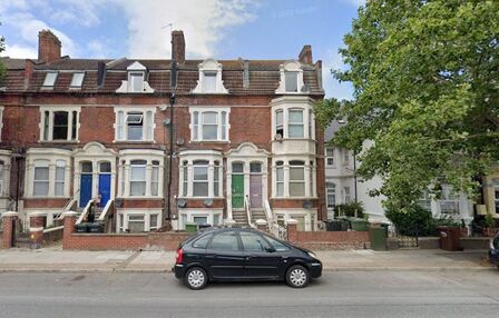1 bedroom  Flat to rent