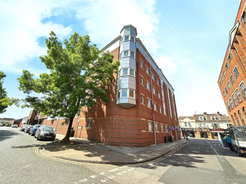 Main image of 2 bedroom Flat to rent, Nancy Road, Portsmouth, Hampshire, PO1