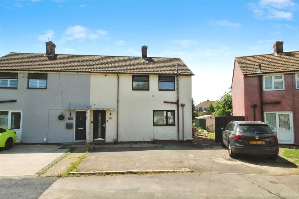 Main image of 2 bedroom Semi Detached House for sale, Finchdean Road, Havant, United Kingdom, PO9