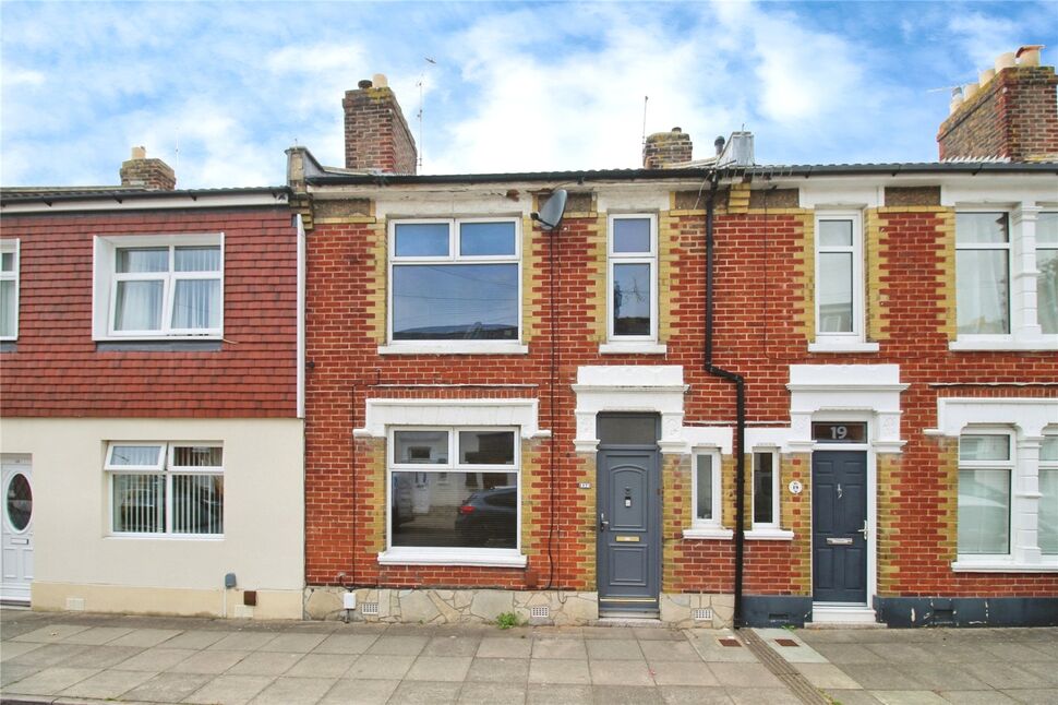 Main image of 2 bedroom Mid Terrace House for sale, Silchester Road, Portsmouth, Hampshire, PO3