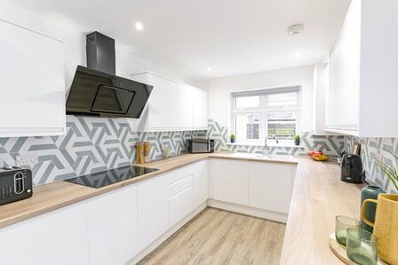 Baileys Road, 7 bedroom  House to rent, £5,125 pcm
