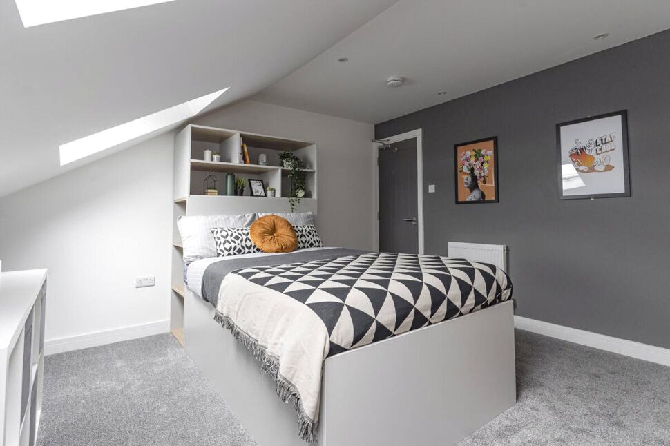 Main image of 1 bedroom  Room to rent, Manners Road, Southsea, Hampshire, PO4