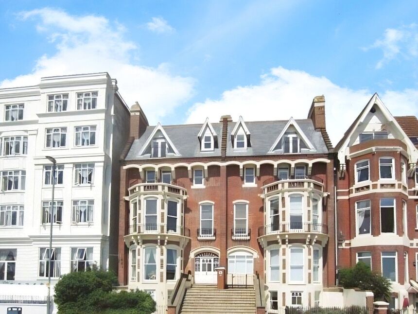 2 bedroom  Flat for sale