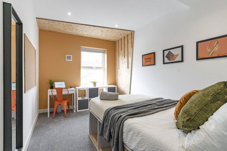 Main image of 1 bedroom  Room to rent, Manners Road, Southsea, Hampshire, PO4