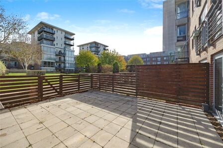 1 bedroom  Flat for sale