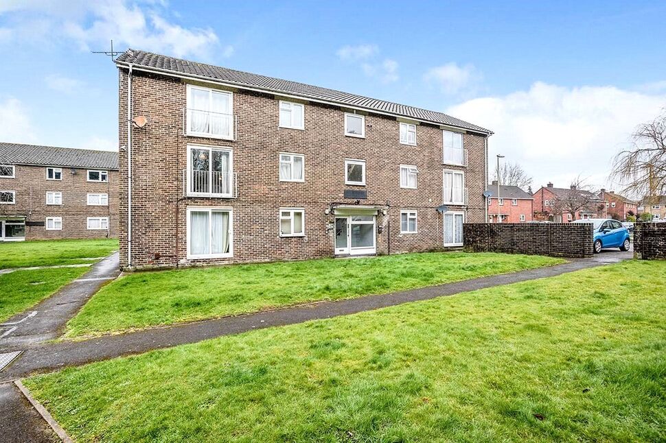 1 bedroom Flat for sale