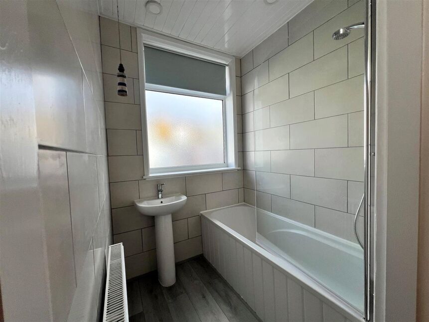 Main image of 3 bedroom Mid Terrace House to rent, Clarence Road, Southsea, Hampshire, PO5