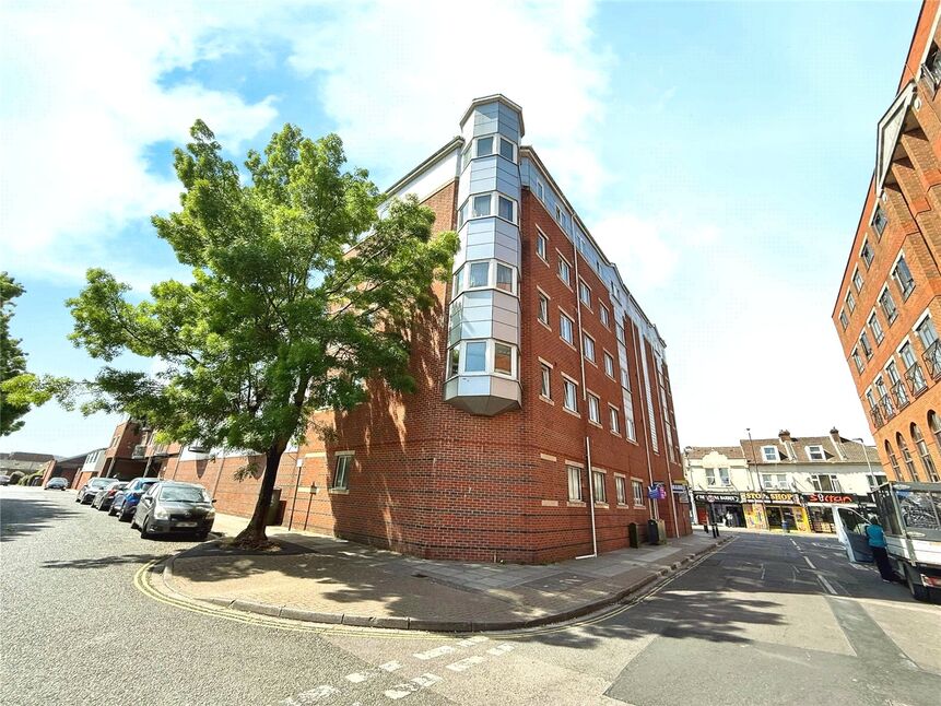 Main image of 2 bedroom Flat to rent, Nancy Road, Portsmouth, Hampshire, PO1