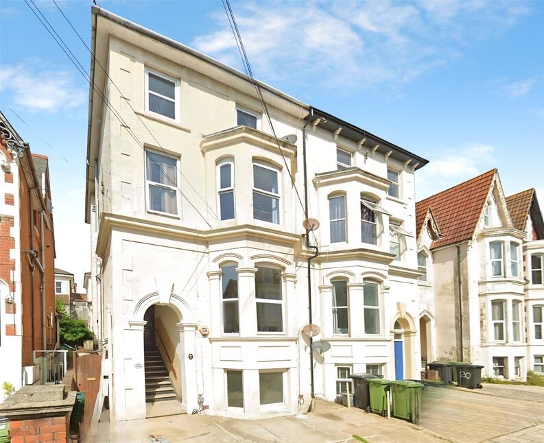 Main image of 2 bedroom Flat to rent, Shaftesbury Road, Southsea, Hampshire, PO5
