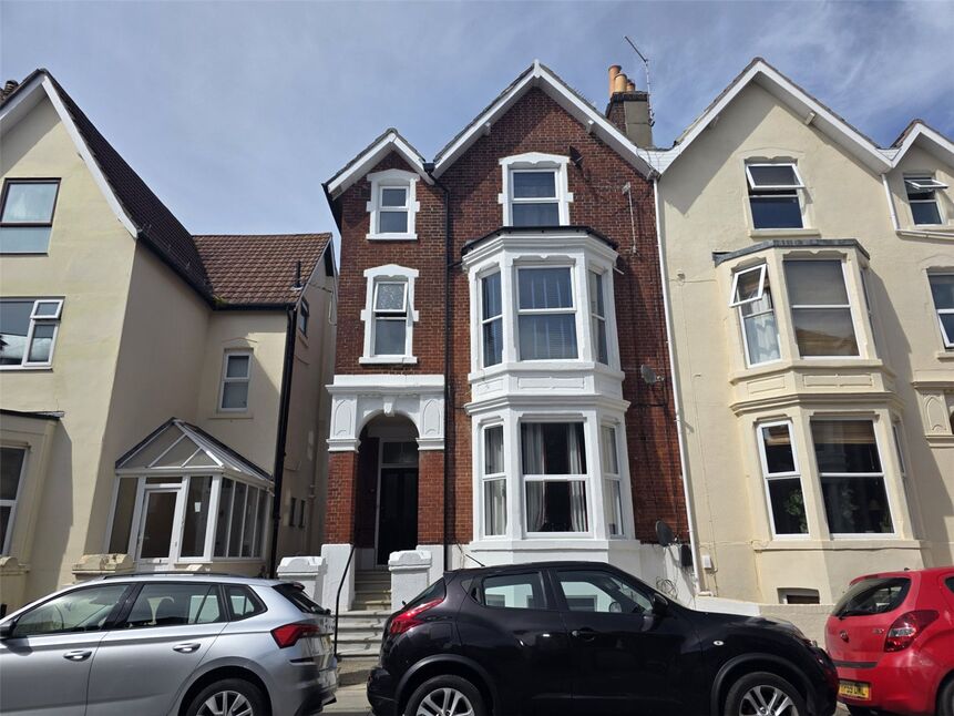 Main image of 1 bedroom Flat to rent, Waverley Grove, Southsea, Hampshire, PO4