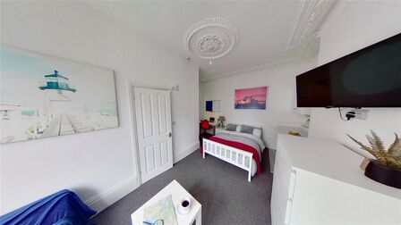 Gains Road, 1 bedroom Property to rent, &pound;735 pcm