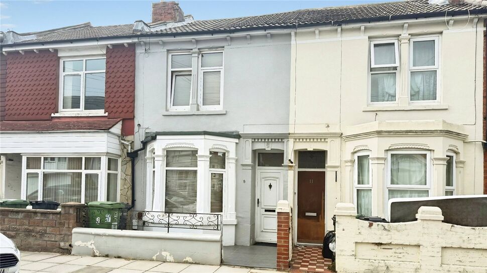 Main image of 3 bedroom Mid Terrace House for sale, Canterbury Road, Southsea, Hampshire, PO4