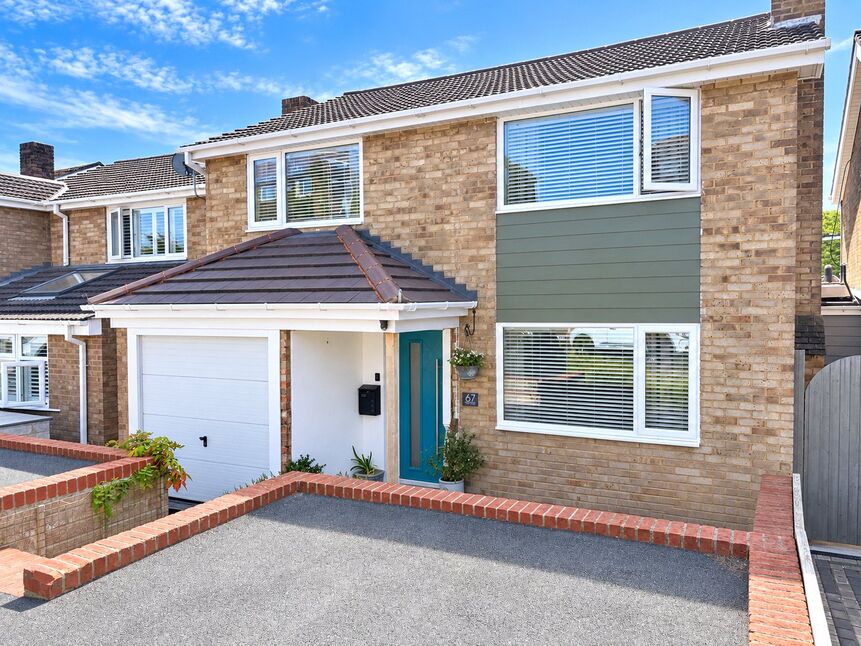 Main image of 4 bedroom Detached House for sale, Gale Moor Avenue, Gosport, Hampshire, PO12