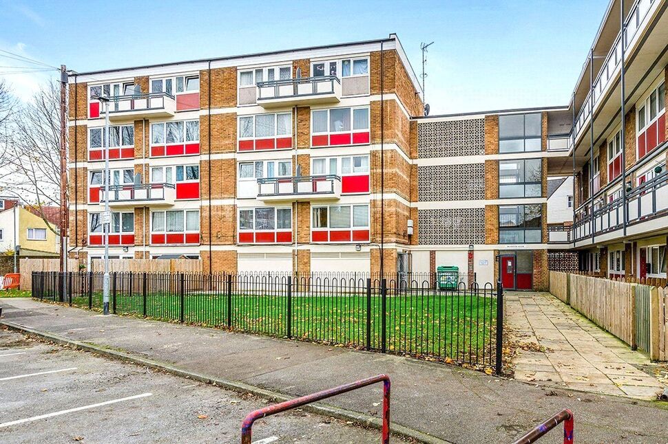 Main image of 4 bedroom Flat to rent, Cottage Grove, Southsea, Hampshire, PO5