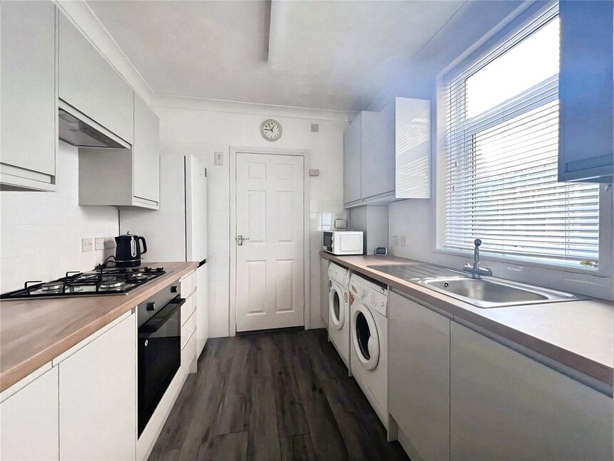 Main image of 4 bedroom House to rent, Guildford Road, Portsmouth, Hampshire, PO1