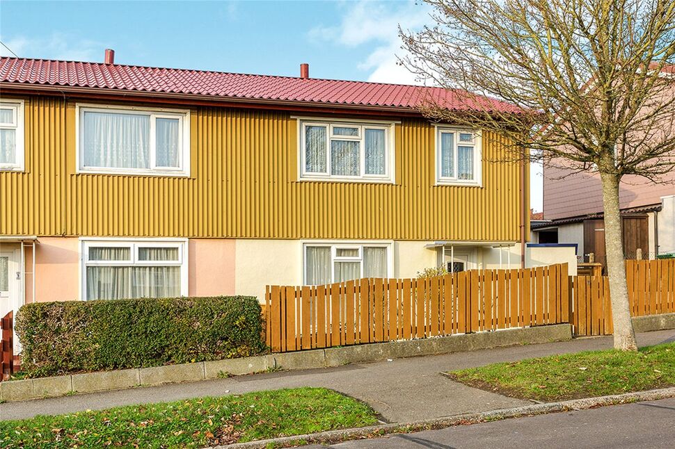 Main image of 3 bedroom Mid Terrace House to rent, Woofferton Road, Portsmouth, Hampshire, PO6