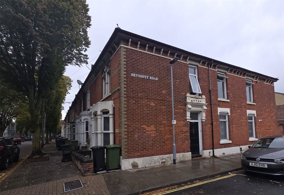 Main image of 2 bedroom Flat to rent, Frensham Road, Southsea, Hampshire, PO4