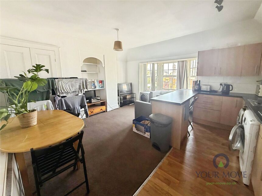 Main image of 4 bedroom Flat to rent, Hampshire Terrace, Portsmouth, Hampshire, PO1