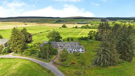 Braco, 6 bedroom Detached House for sale, £500,000