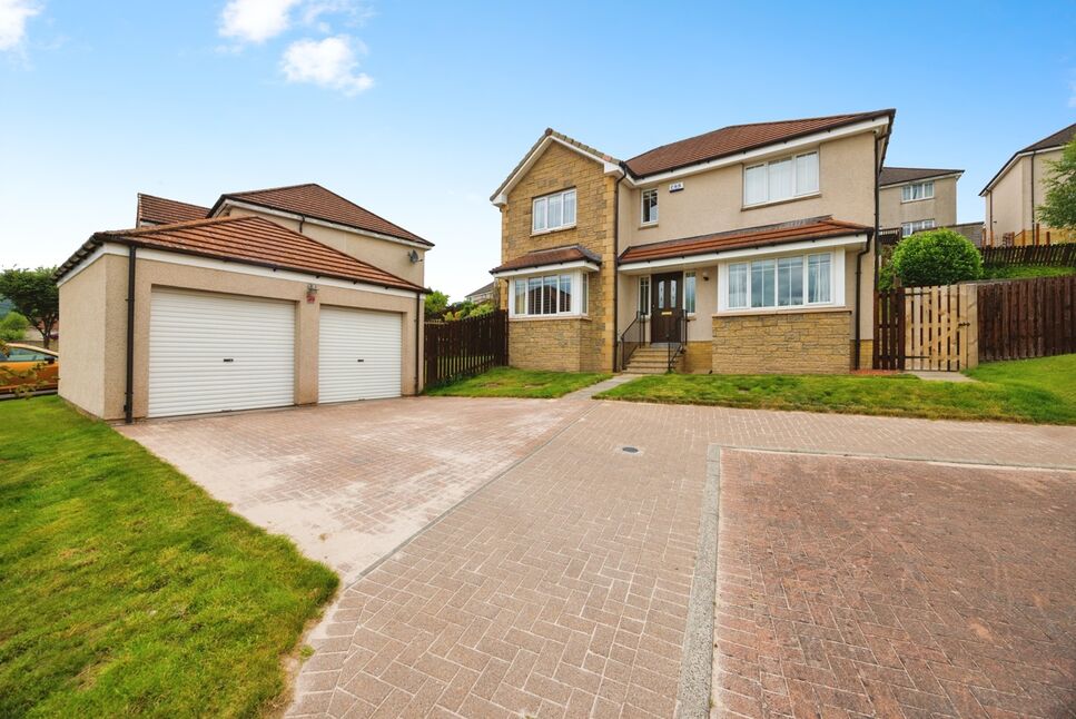 Main image of 5 bedroom Detached House for sale, Macalpine Court, Tullibody, Clackmannanshire, FK10