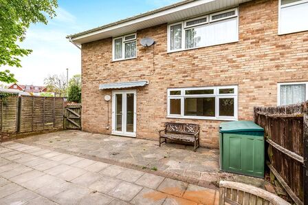 2 bedroom  Flat to rent