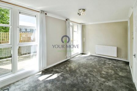 Westover Close, 2 bedroom Flat to rent, &pound;1,750 pcm