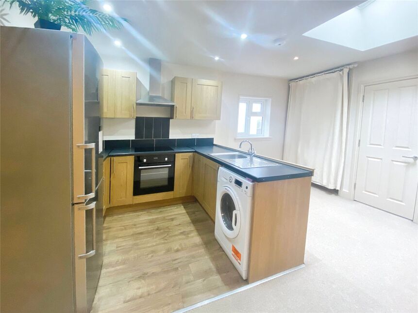 Main image of 1 bedroom  Flat to rent, East Street, Epsom, Surrey, KT17