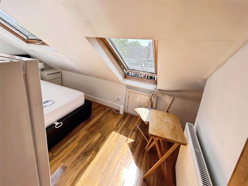 Main image of 1 bedroom Semi Detached Room to rent, Rosehill Avenue, Sutton, SM1