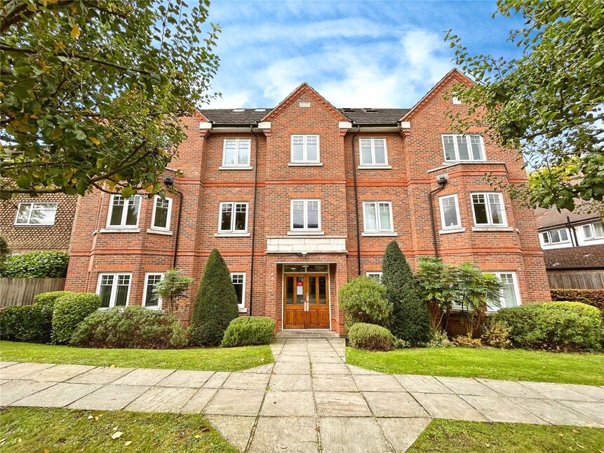 Main image of 2 bedroom  Flat to rent, Albion Road, Sutton, SM2