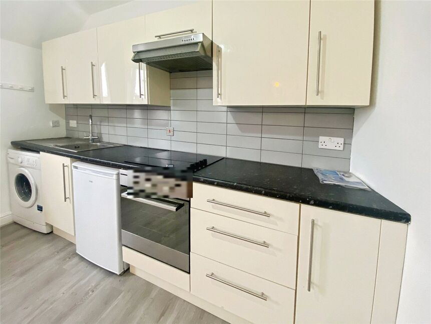 Main image of 1 bedroom Flat to rent, Palmerston Road, Sutton, SM1