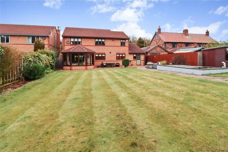 Alice Well Villas, 4 bedroom Detached House for sale, £630,000