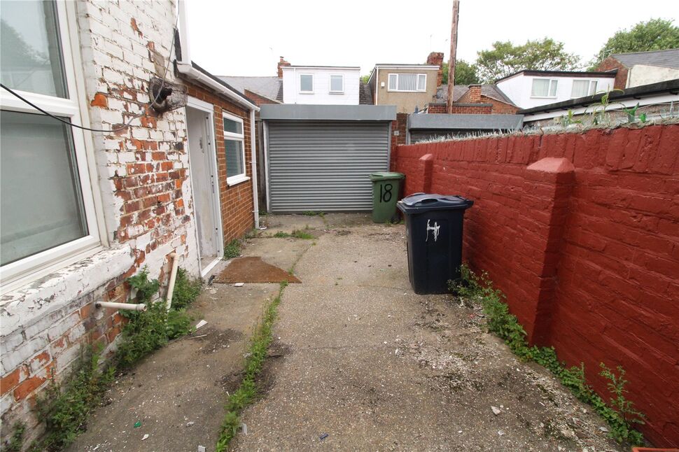 2 bedroom Mid Terrace House for sale, St. Marks Road, Sunderland, SR4