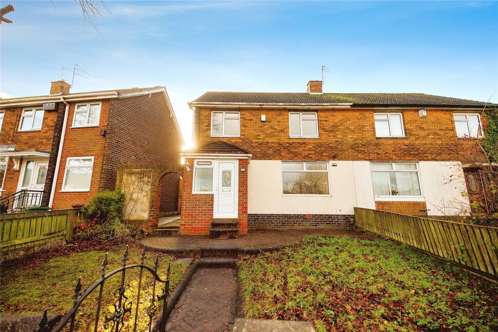 Main image of 3 bedroom Semi Detached House to rent, Ravenswood Road, Sunderland, Tyne and Wear, SR5