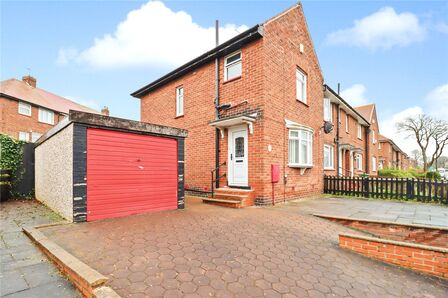 Hexham Road, 3 bedroom End Terrace House for sale, £115,000