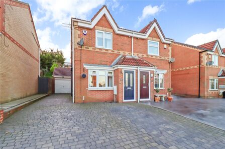 Garside Grove, 2 bedroom Semi Detached House for sale, £120,000