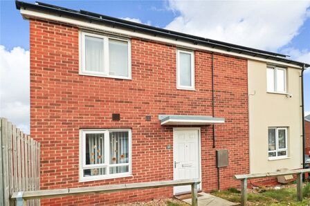 Felixstowe Road, 3 bedroom Detached House for sale, £180,000