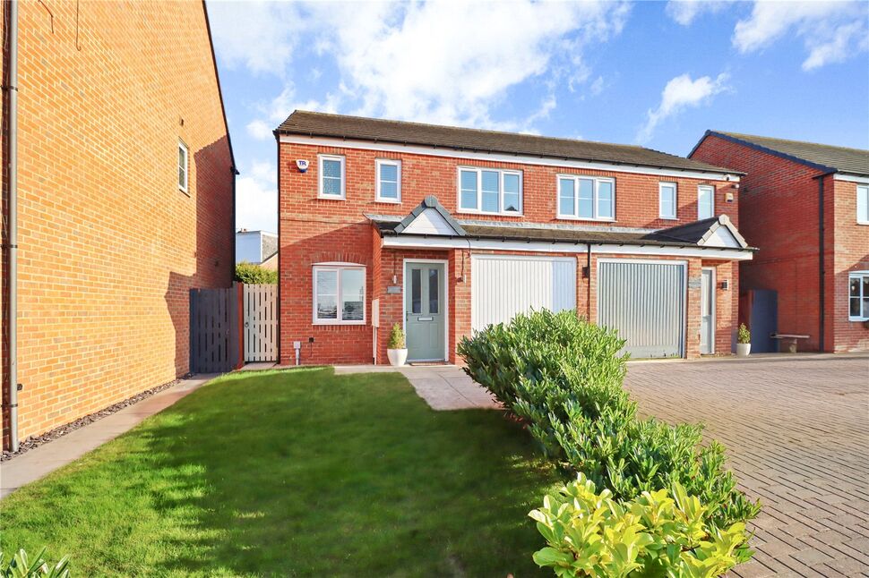 Main image of 3 bedroom Semi Detached House for sale, Flint Road, Sunderland, Tyne and Wear, SR4