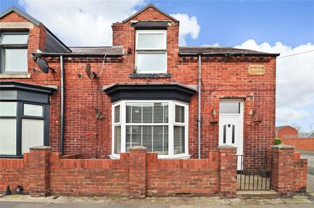 Coronation Terrace, 3 bedroom End Terrace House for sale, £145,000