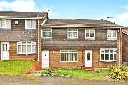 3 bedroom Mid Terrace House for sale