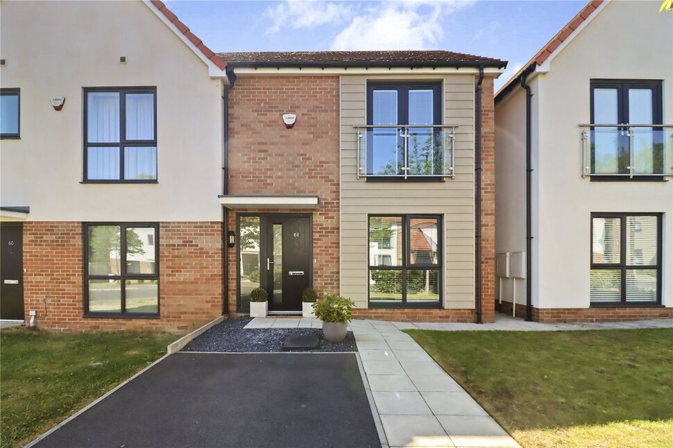 2 bedroom Semi Detached House for sale