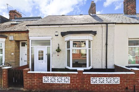 3 bedroom Mid Terrace Property for sale
