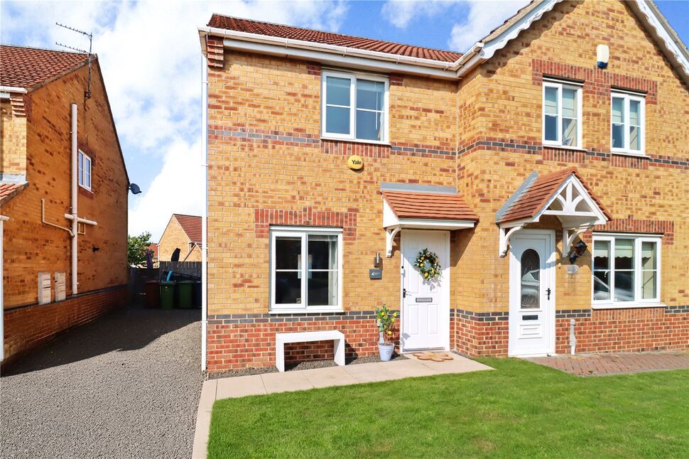 Main image of 2 bedroom Semi Detached House for sale, Hetherset Close, Sunderland, Tyne and Wear, SR4