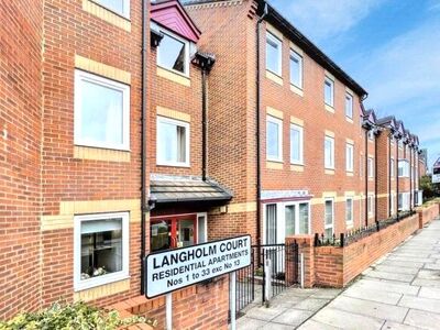 1 bedroom  Flat for sale