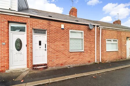 2 bedroom Mid Terrace House for sale